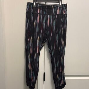 CALIA by Carrie Underwood Multicolor Patterned Leggings